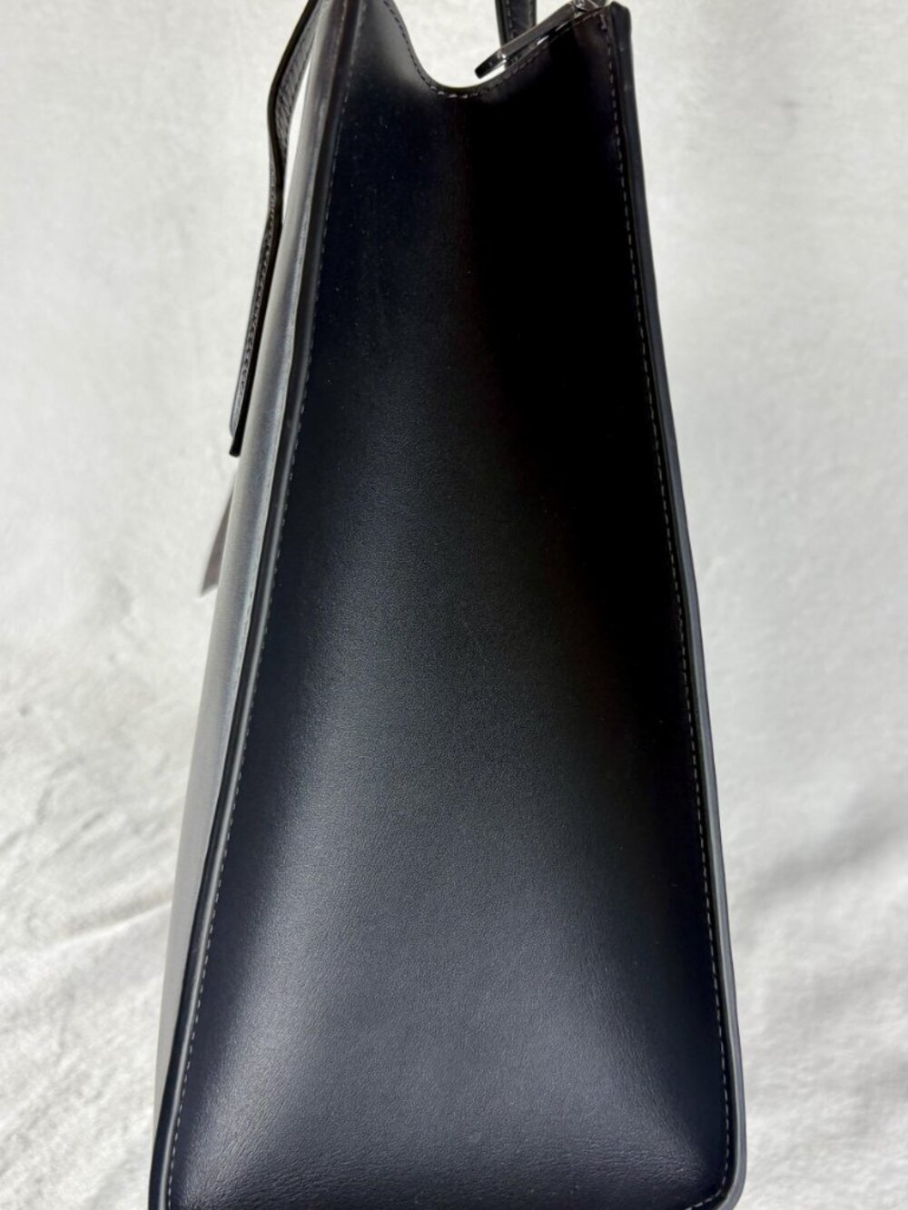 Coach NWT Nina Tote in Black Refined Leather - Picture 3 of 16